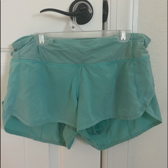 MINT LULULEMON SHORTS!!! - Picture 1 of 4